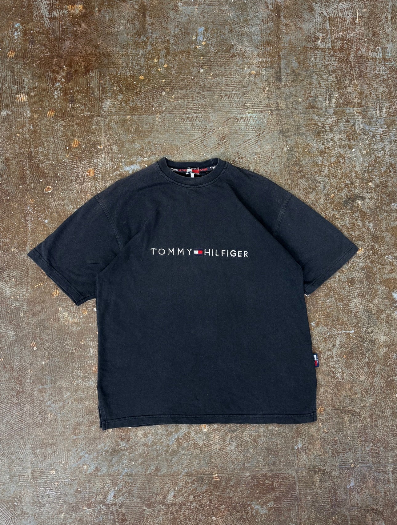 TOMMY HILFIGER HEAVY WEIGHT TEE