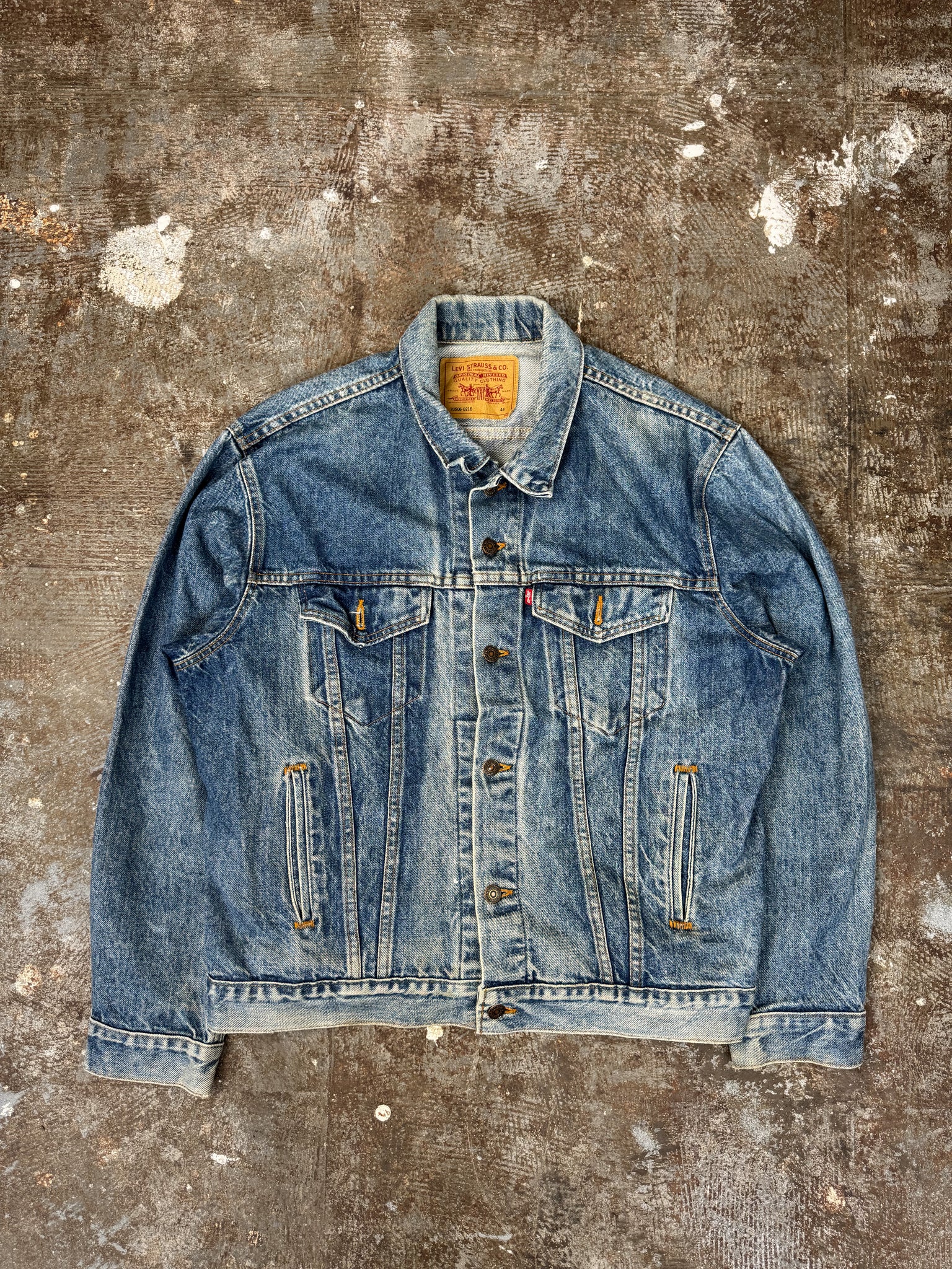 LEVI STRAUSS & CO JEANS JACKET