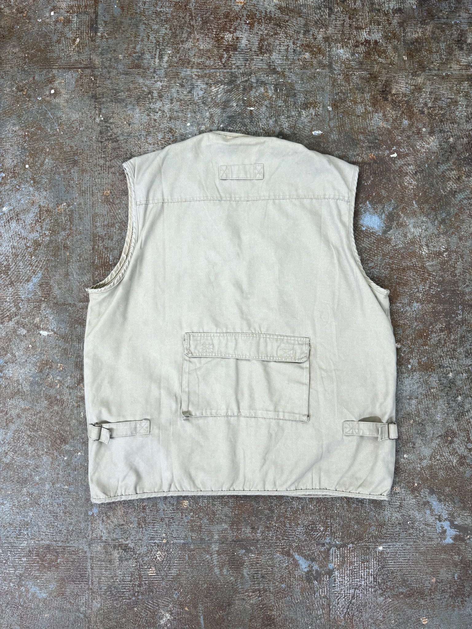 SLEEVELESS SAFARI JACKET